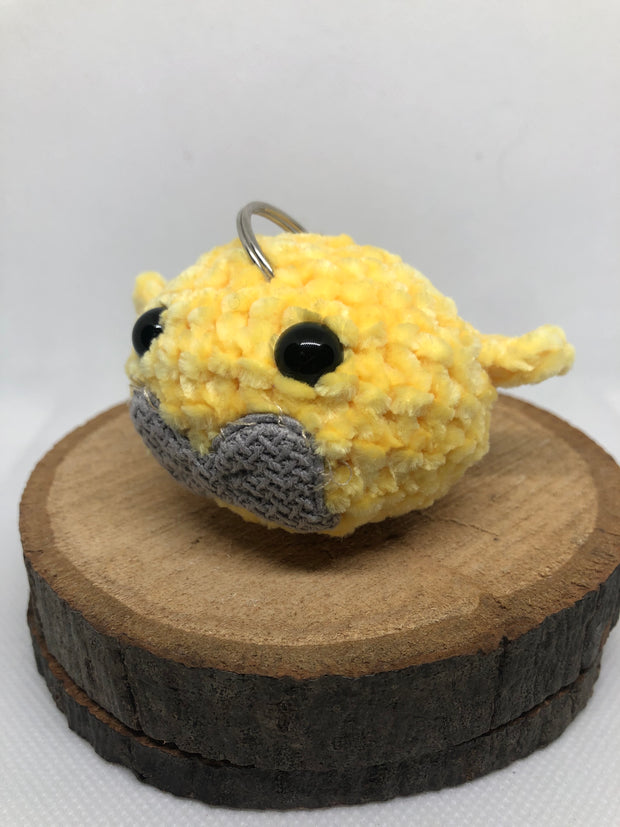 🐳💗 Baleine  – La peluche tendre au nœud papillon